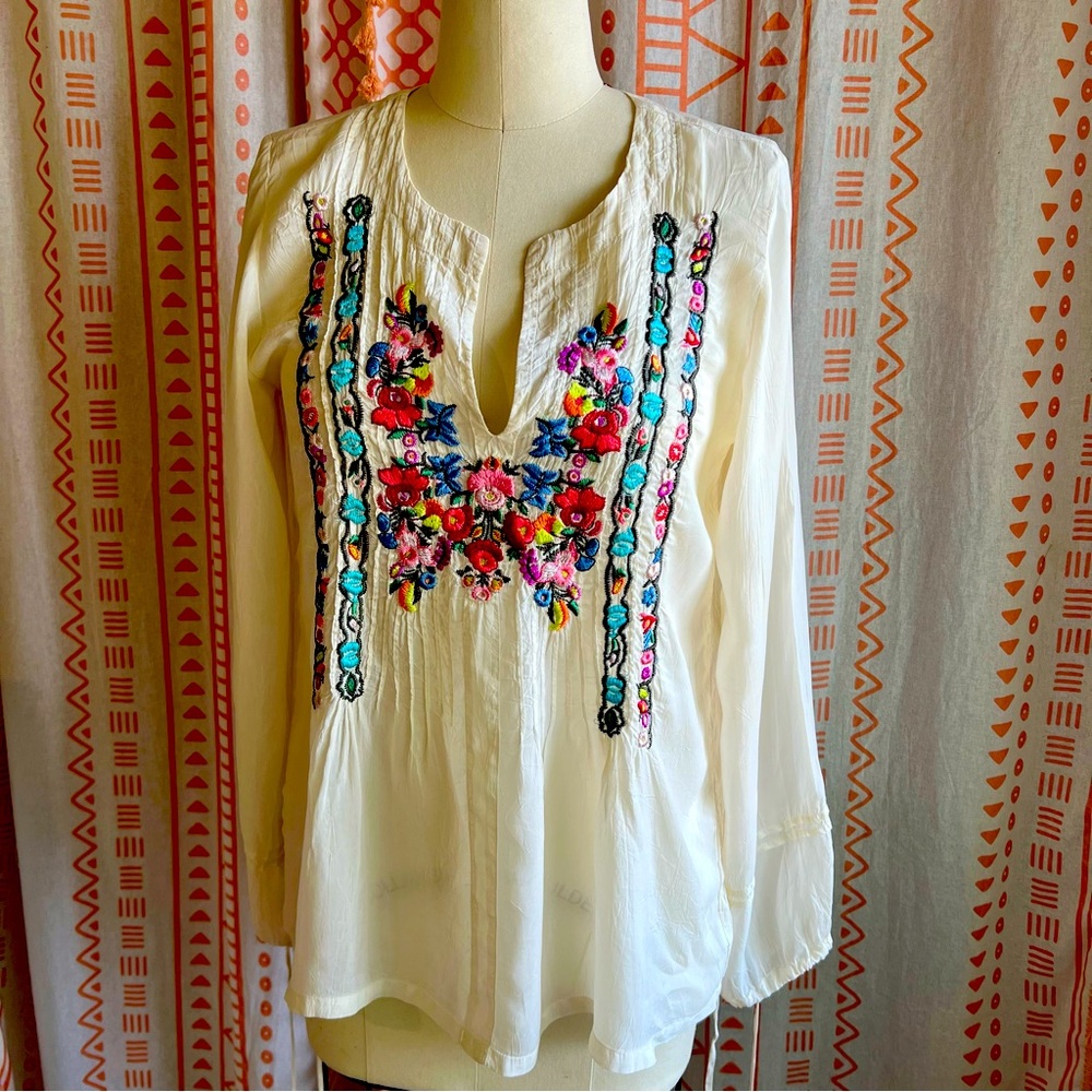Johnny Was Embroidered Cream Women's Top